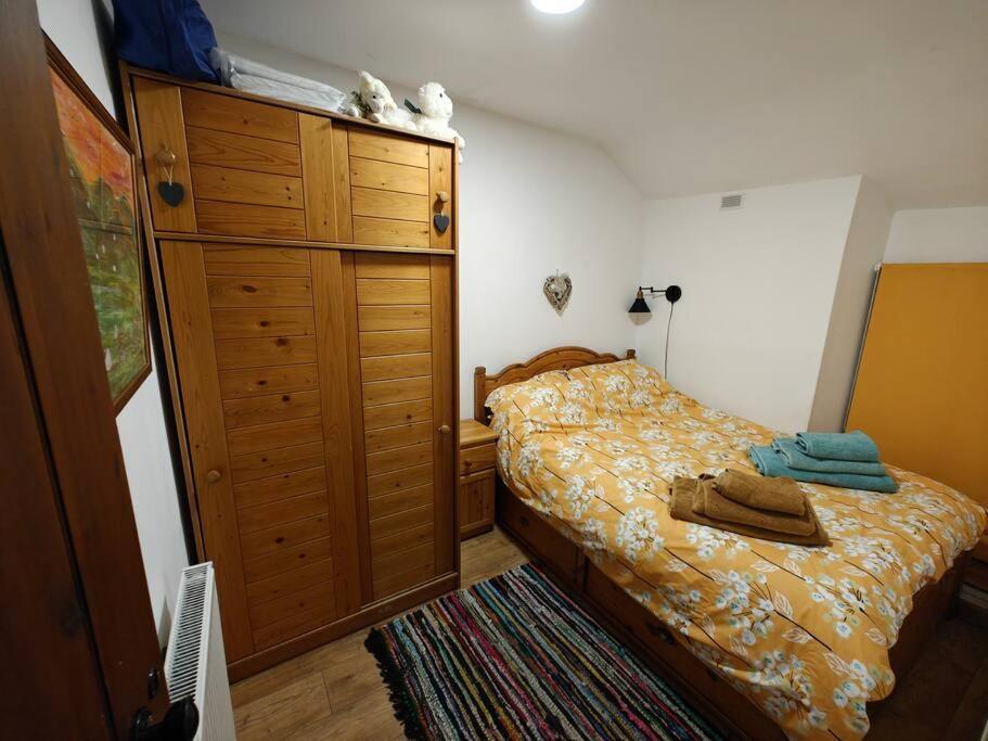 Welsh Miners Cottage Four Bedroom House Treherbert Экстерьер фото